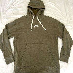 Men’s Green Nike Hoodie Size Large